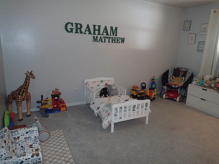 58 Dorman Ave — Photo 13