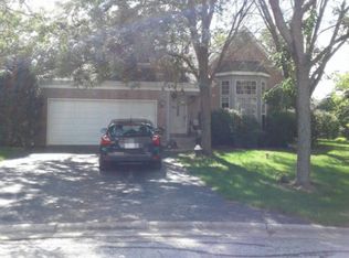 715 Fair Links Way, Gurnee, IL