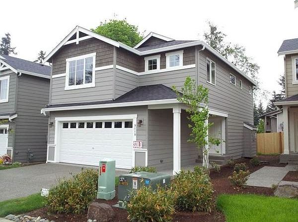 1st image of 9119 1st St SE