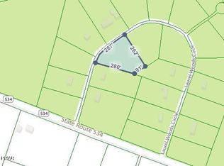 Laurel Woods Cir, Albrightsville, PA 18210