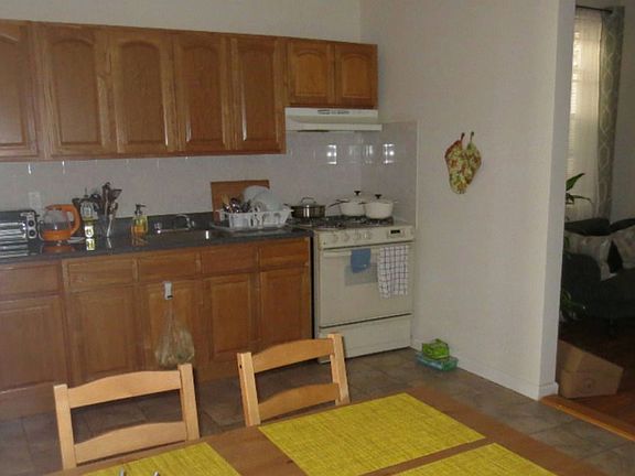 5th image of 14-42 30th Dr #1F