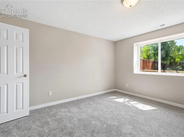 8279 Horn Run Rd, Colorado Springs, CO 80920