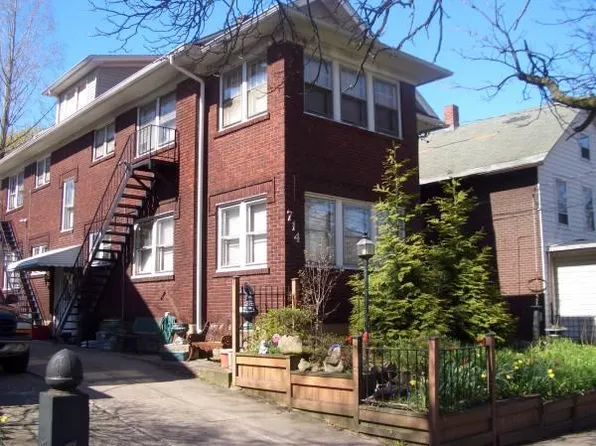 714 W 5th St, Erie, PA 16507
