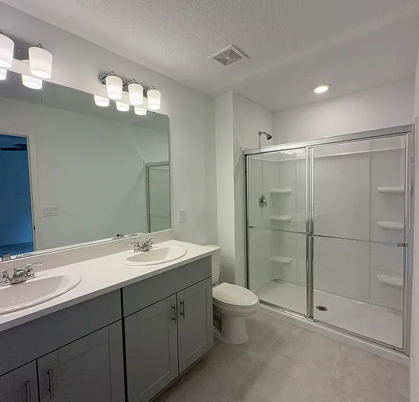 4830 Revolutionary Way — Photo 20