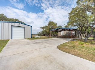 1511 Monkey Rd, Rockport, TX 78382