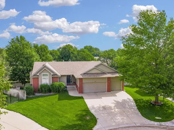 110 S Angela Cir, Wichita, KS 67235