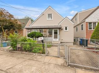 3169 Waterbury Ave, Bronx, NY 10465