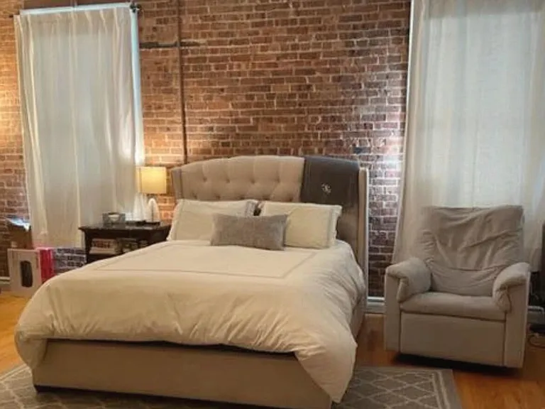 8 E Front St #303 — Photo 3