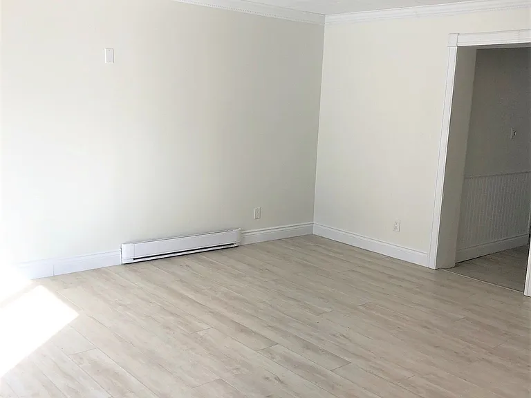 5 Renwick Ave #3 — Photo 17