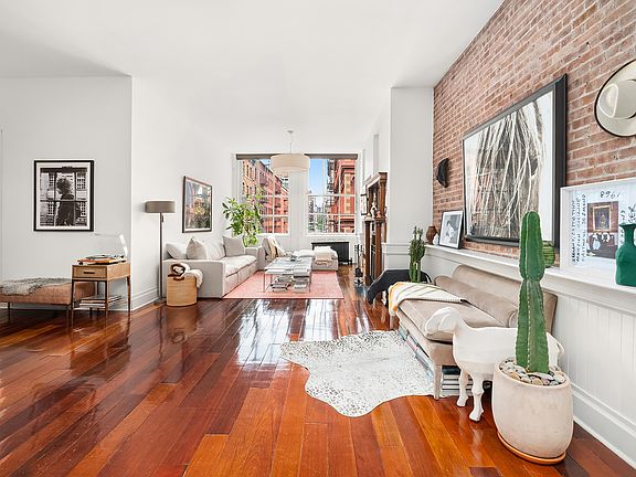 4th image of 27 Howard St #3R