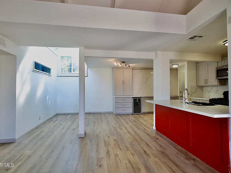 901 Tepic Dr #A — Photo 17