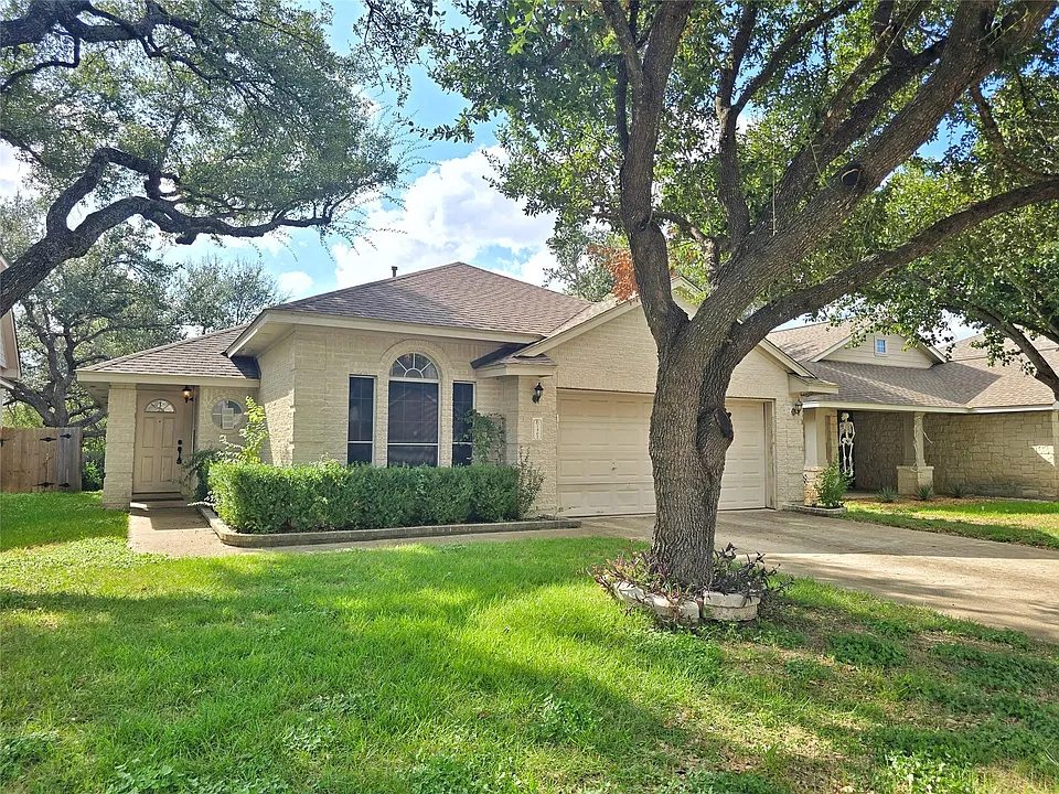 1407 Brighton Bend Ln
