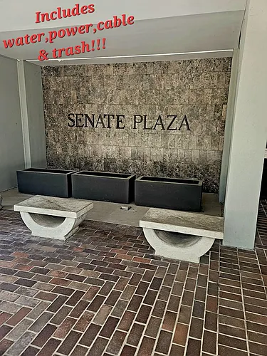 1520 Senate St Photo 1
