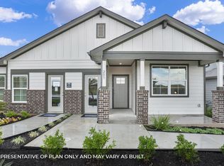 200 Greens Bayou Trl, Hutto, TX 78634