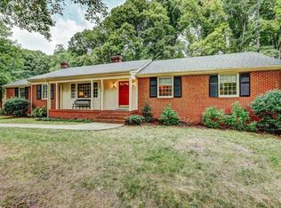7800 Brentford Dr, North Chesterfield, VA 23225