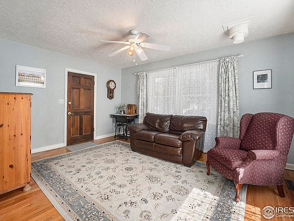 4th image of 1119 Grant Ave