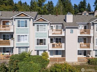 8808 Redmond Woodinville Rd NE APT C202, Redmond, WA 98052