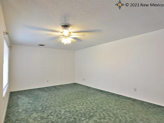 4th image of 217 Sunland Dr