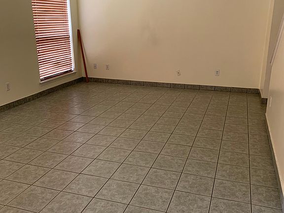 3rd image of 19523 Cypress Moss Dr
