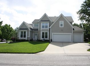 12903 Ballentine St, Overland Park, KS 66213