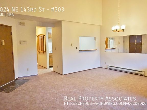 4th image of 3024 NE 143rd St APT 303