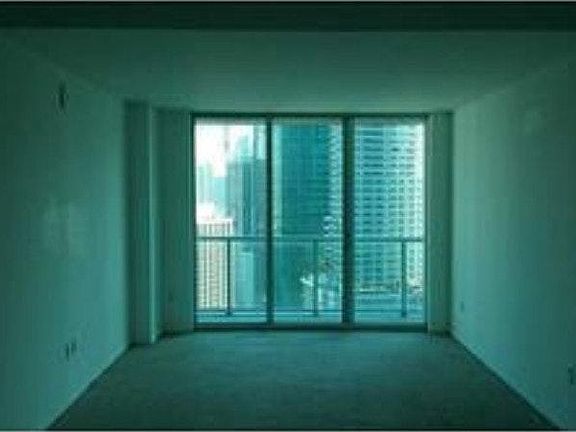 4th image of 500 Brickell Ave #L2903