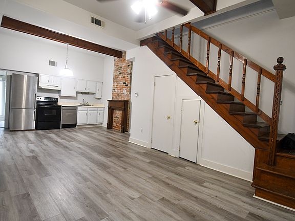 3rd image of 7619 Hurst St Unit 1