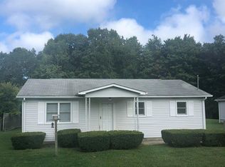 315 Pine St, Shady Spring, WV 25918