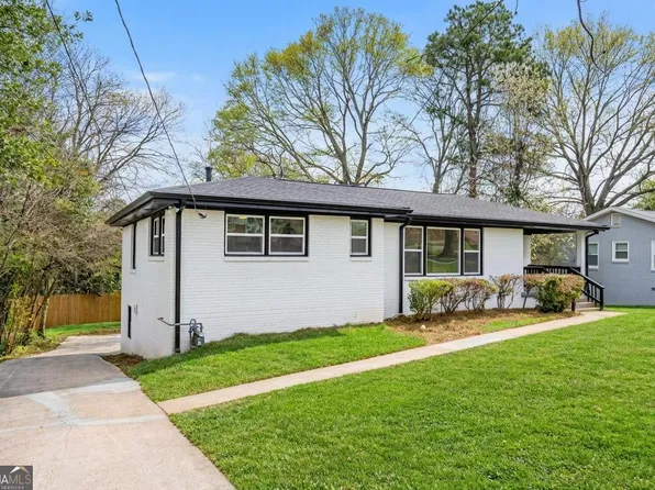 2868 Lynda Pl, Decatur, GA 30032