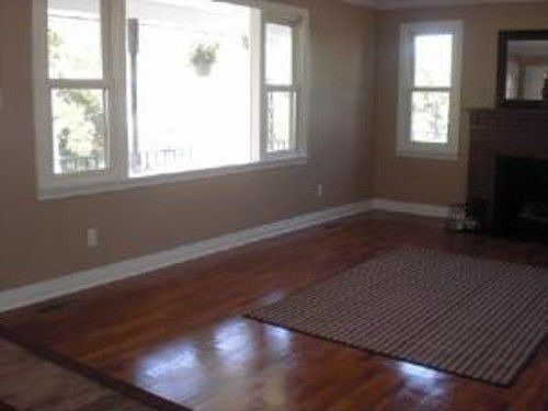 5th image of 2200 Houstonia Dr
