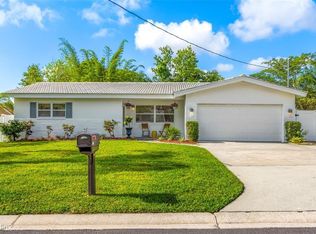 3396 Harbor Pl, Largo, FL 33770