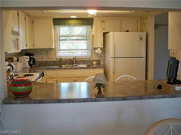 2nd image of 1639 Beach Pkwy APT 203