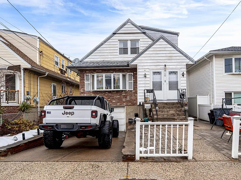 16 Crossgate Rd #2 — Photo 2