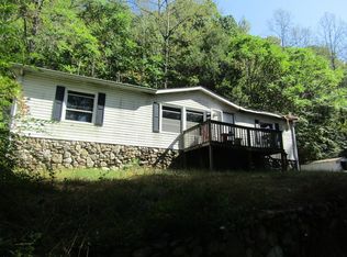 1290 Brake Rd, Elliston, VA 24087