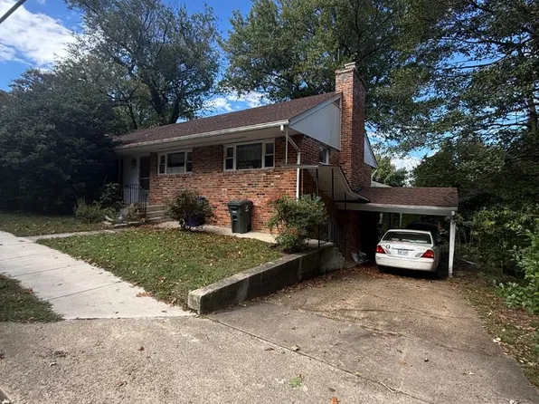 2841 Fort Scott Dr, Arlington, VA 22202