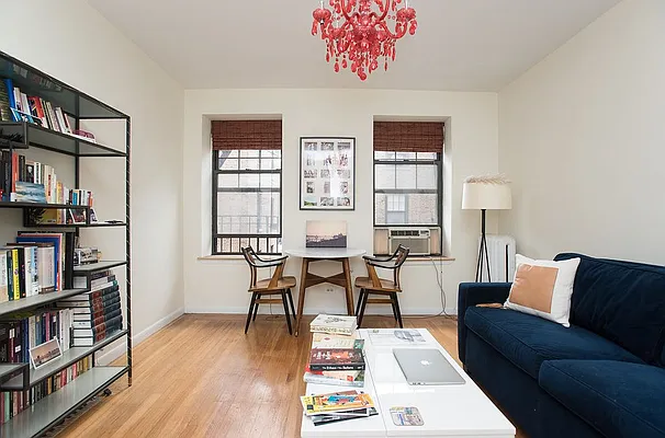 Rented by Emor Management Inc. | media 36