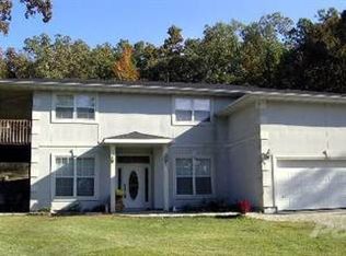 149 Country Oak Dr, Marshfield, MO 65706