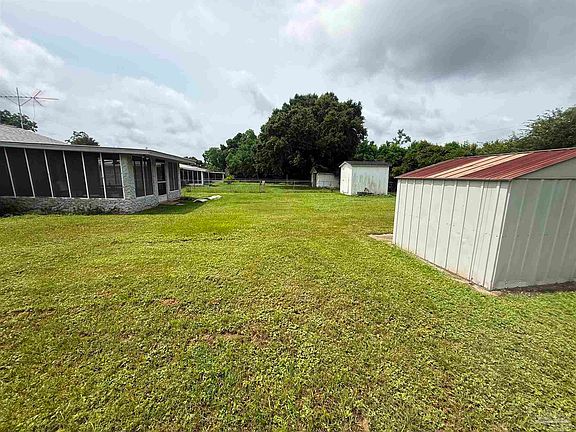 2nd image of 4373 Pine Villa Cir