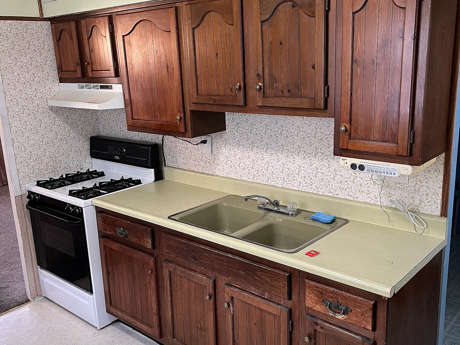 2 bed, 720 sqft, $1,200 — Photo 3