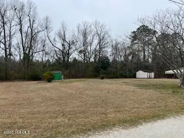 124 Clayton Lane, Rocky Point, NC 28457