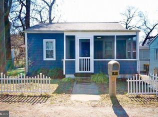 753 202nd St, Pasadena, MD 21122