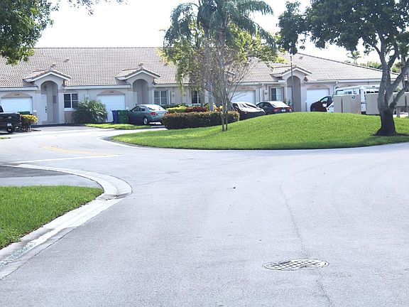 5th image of 1801 SW 112th Terrace #1801