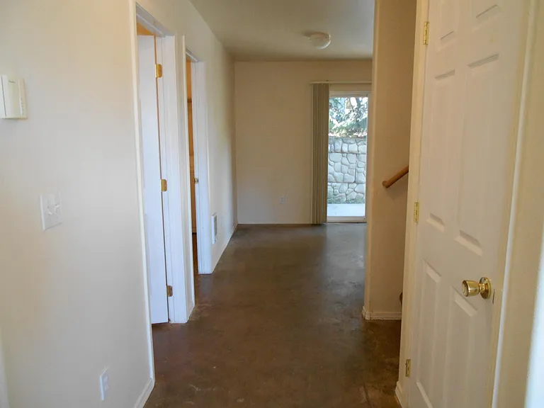 2950 E Palouse River Dr — Photo 5