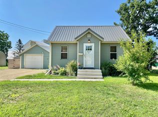 1523 W Clark St, Albert Lea, MN 56007