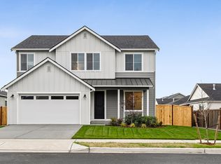 723 S Davis St, Buckley, WA 98321