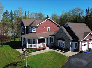 2010 Wellington Ave, Bathurst, NB E2A 4X8