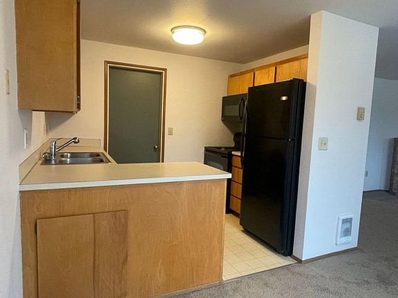4th image of 10405 McKinley Ave E #089cd5035