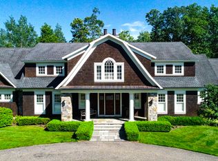 25 Sky View Dr, Avon, CT 06001