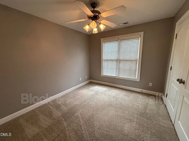 124 Factors Walk Ln — Photo 21