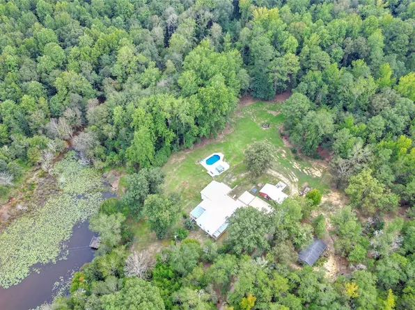 694 Becky Ln, Prattville, AL 36067